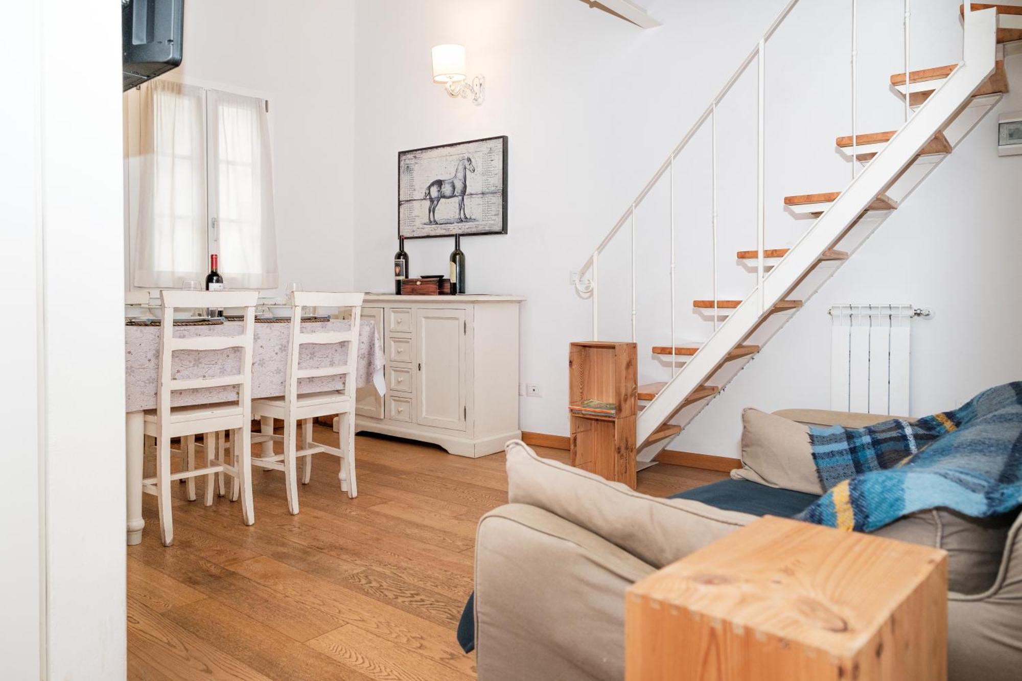 Appartement Borgo Flat 3 Floor View *