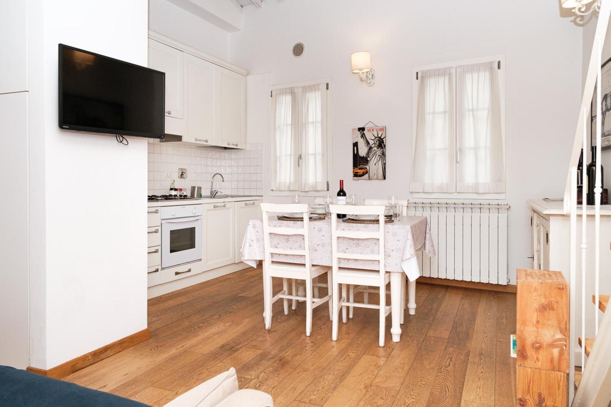 Appartement Borgo Flat 3 Floor View *